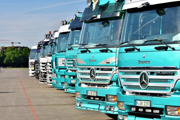 Ciężarówki – jakie są znane marki samochodów ciężarowych?